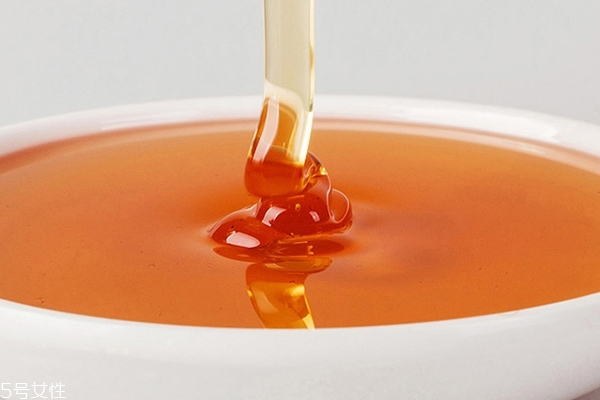 泡温泉什么季节好(泡温泉什么季节好?) 泡温泉什么季节好(泡温泉什么季节好?)