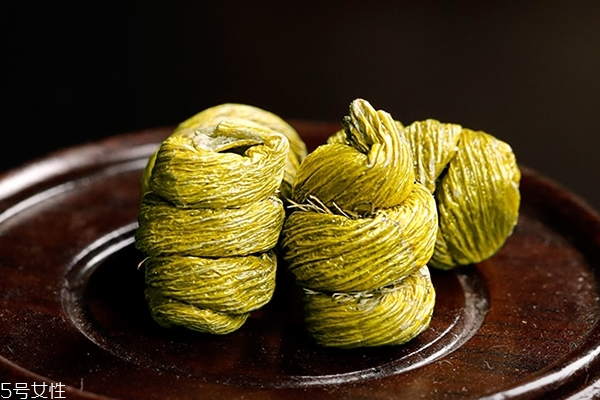 石斛的功效和作用(石斛的功效和作用适合哪些人)