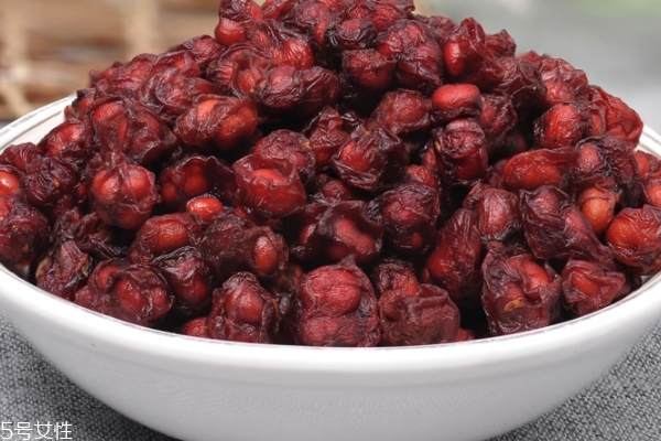 五味子治疗失眠的泡水偏方(五味子泡水治失眠吗) 五味子治疗失眠的泡水偏方(五味子泡水治失眠吗)