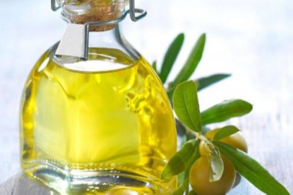 橄榄油的优势(橄榄油的优势或特点)