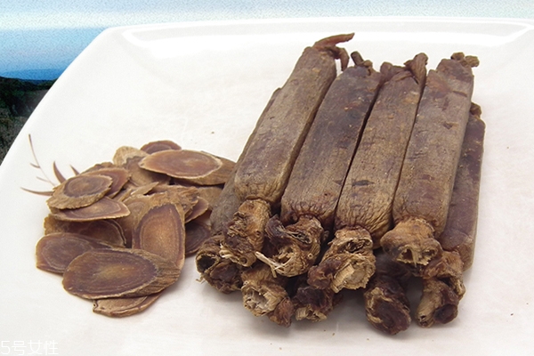 高丽参的主要功效(高丽参的主要功效)