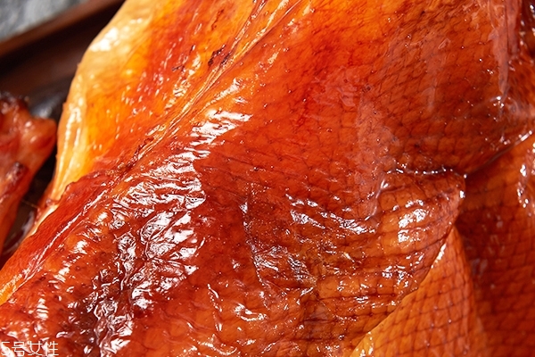 吃烤鸭的五大好处(吃烤鸭的十大好处) 吃烤鸭的五大好处(吃烤鸭的十大好处)