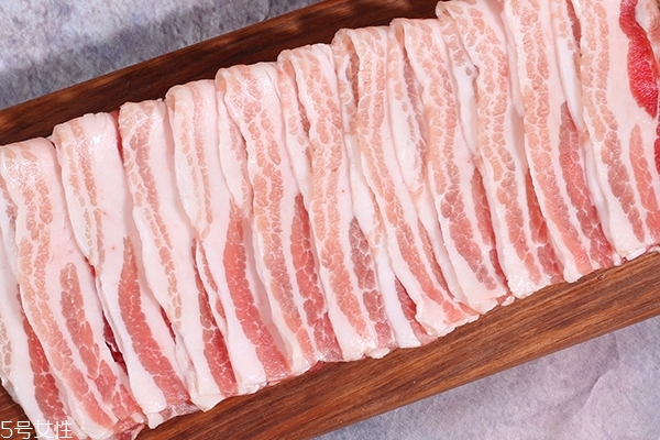 五花肉有几层(五花肉有几层最多有几层)