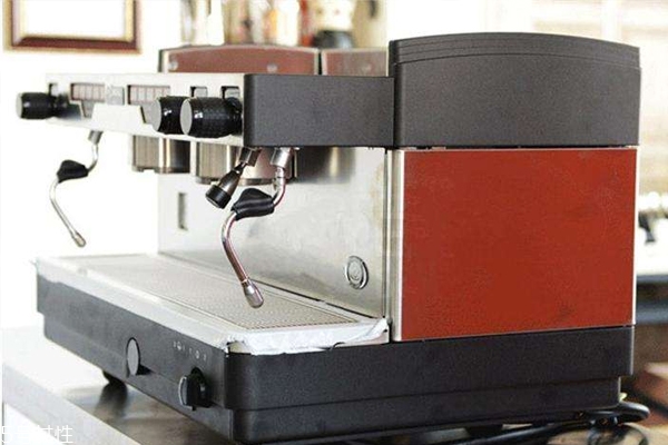 半自动咖啡机常见问题(半自动咖啡机不出咖啡)