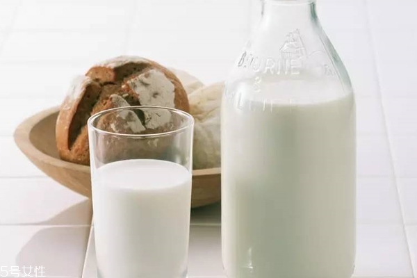 脱脂奶粉能减肥吗(脱脂奶粉可以减肥吗)