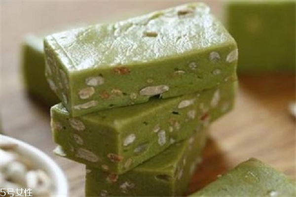 牛轧糖的营养价值(牛轧糖的营养价值功效成分)