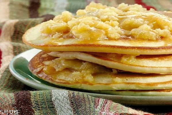 奶粉可以放冰箱吗(罐装奶粉可以放冰箱吗)