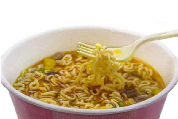 一包泡面的危害有多大(一包泡面的危害有多大) 一包泡面的危害有多大(一包泡面的危害有多大)