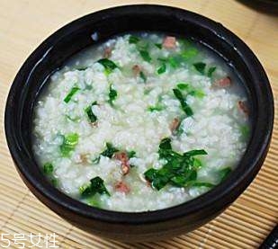 菠菜红豆怎么吃减肥(减肥期间菠菜怎么吃效果更好)