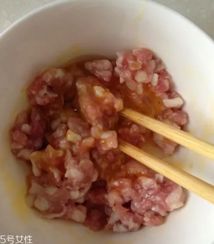 豆腐皮怎么炖好吃(大白菜炖豆腐皮怎么炖好吃) 豆腐皮怎么炖好吃(大白菜炖豆腐皮怎么炖好吃)