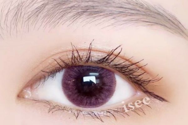 如何正确佩戴美瞳(美瞳教程:教你如何正确佩戴美瞳)