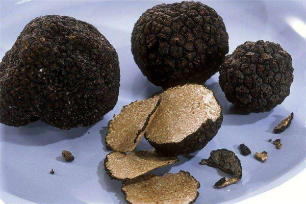 黑松露怎么吃(黑松露怎么吃最好)