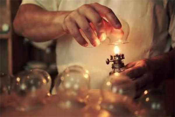 拔火罐有哪些好处(拔罐起什么作用)