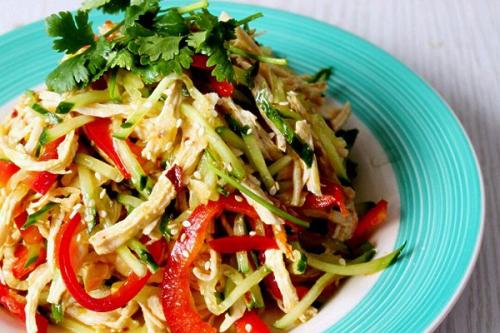 做鸡丝黄瓜的技巧(鸡丝黄瓜的家常做法)