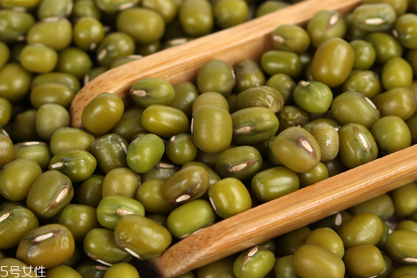 绿豆汤怎么煮最解毒(绿豆汤怎么煮最解毒,下火,消炎)