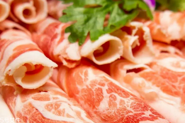 羊肉什么季节吃最好(羊肉什么季节吃最好的 秋季) 羊肉什么季节吃最好(羊肉什么季节吃最好的 秋季)