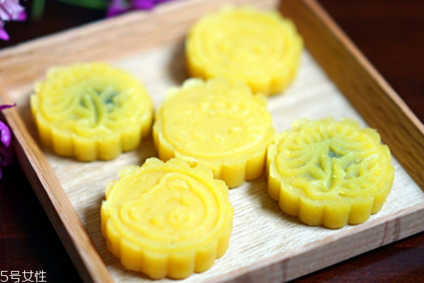 绿豆糕的原料(绿豆糕的原料是什么)