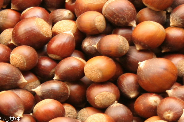 板栗禁忌搭配(板栗宜忌食物搭配)