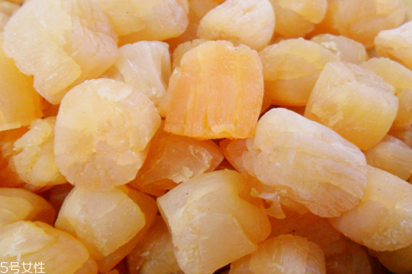 宝宝可以吃瑶柱粥吗(一岁宝宝可以吃瑶柱粥吗)