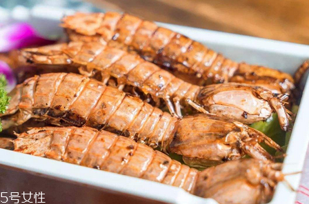 皮皮虾吃法(皮皮虾吃法窍门)