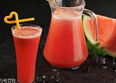 西瓜汁怎么保存好(西瓜汁能存放多久)