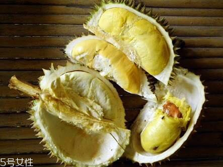 榴莲吃起来什么味道(榴莲吃起来什么味道口感) 榴莲吃起来什么味道(榴莲吃起来什么味道口感)