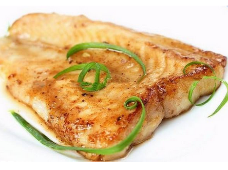 哪些人应该多吃龙利鱼(什么人不能吃龙利鱼)