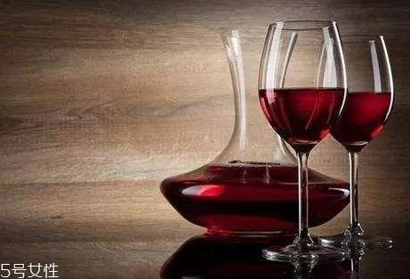 红酒用软木塞保存(红酒没有软木塞怎么保存)