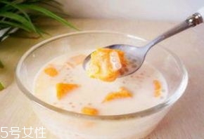 牛奶的营养成分(牛奶的营养成分含量表)