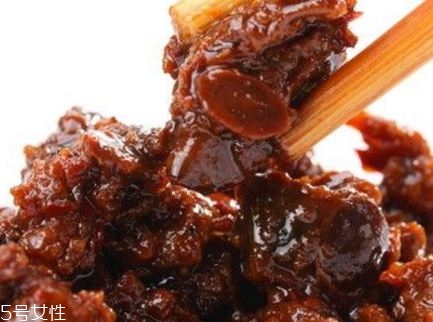 豆瓣酱的选购方法(豆瓣酱怎么选) 豆瓣酱的选购方法(豆瓣酱怎么选)