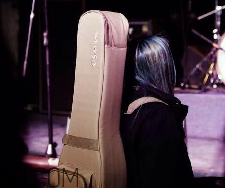 易燃易爆炸歌曲简介(易燃易爆炸歌曲简介) 易燃易爆炸歌曲简介(易燃易爆炸歌曲简介)