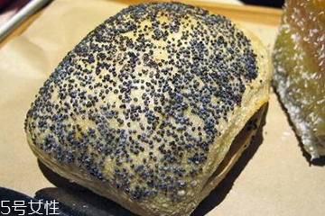 黑鱼适合什么人吃(黑鱼怎么吃好) 黑鱼适合什么人吃(黑鱼怎么吃好)