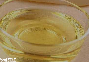 人为什么会长痘痘(人为什么会长痘痘)