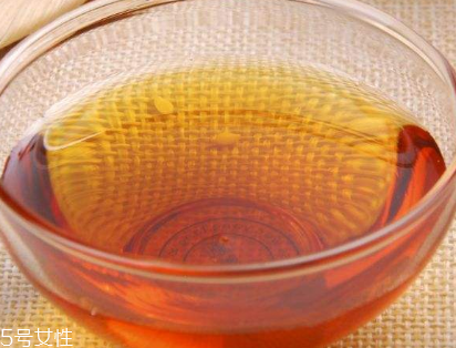 罐装可乐怎么消气？(罐装可乐怎么消气)