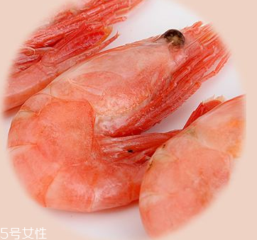 北极虾对人的好处(吃北极虾的好处)