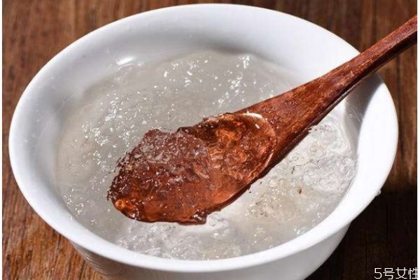 什么人不能吃雪燕(什么人不能吃雪燕) 什么人不能吃雪燕(什么人不能吃雪燕)