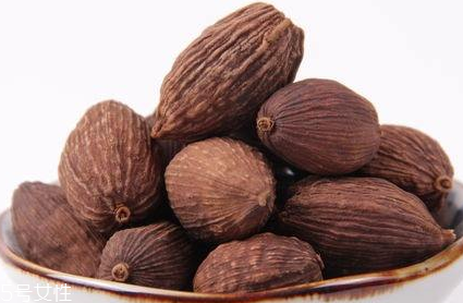 蓝莓的营养功效(蓝莓的营养价值和功效和作用) 蓝莓的营养功效(蓝莓的营养价值和功效和作用)