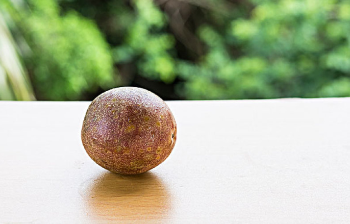 个人的制作百香果酒方法(百香果酒怎么做)