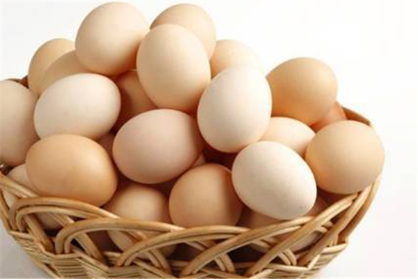 鸡蛋能生吃吗(鸡蛋能生吃吗为什么)