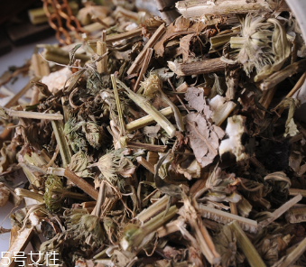 益母草煎鸡蛋的做法(益母草煎鸡蛋的做法)