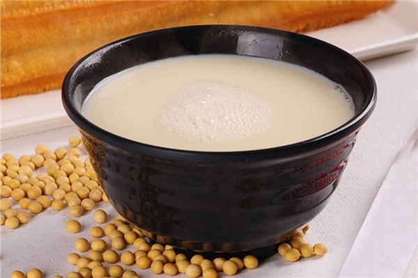 豆浆喝多了会胖吗(豆浆常喝对身体有害吗)