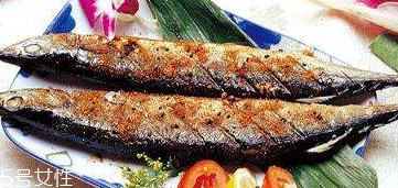 哺乳期能吃秋刀鱼吗(哺乳期能吃秋刀鱼吗)