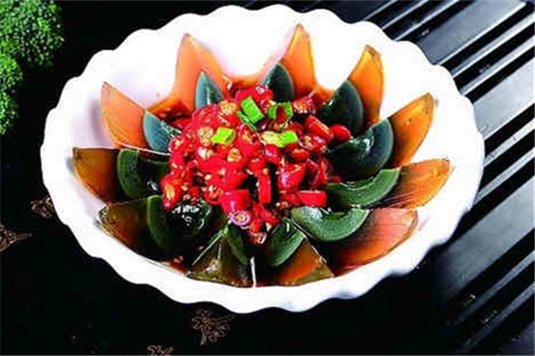 皮蛋吃之前怎么处理(皮蛋吃之前怎么处理) 皮蛋吃之前怎么处理(皮蛋吃之前怎么处理)