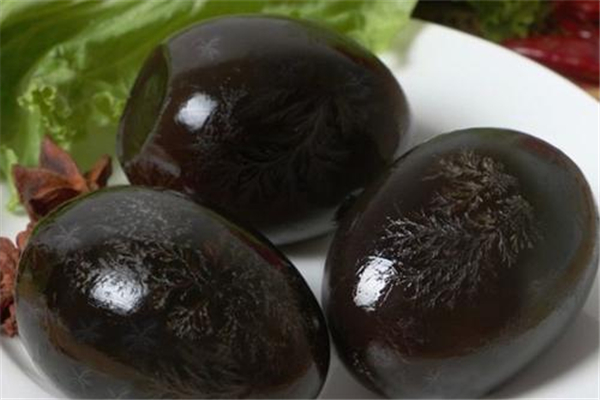 皮蛋保质期过了能吃吗(皮蛋保质期过了能吃吗) 皮蛋保质期过了能吃吗(皮蛋保质期过了能吃吗)