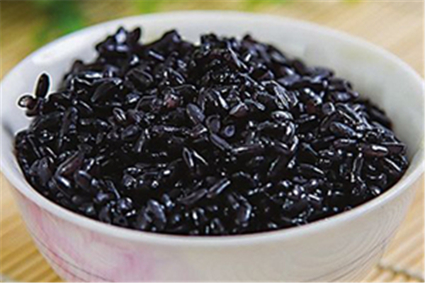 如何挑选糯米(如何挑选糯米)