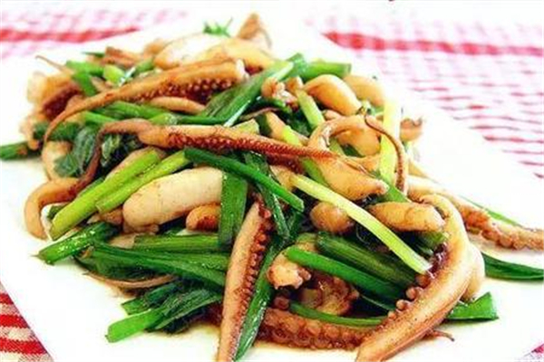 韭菜为什么对胃不好(韭菜为什么对胃不好)