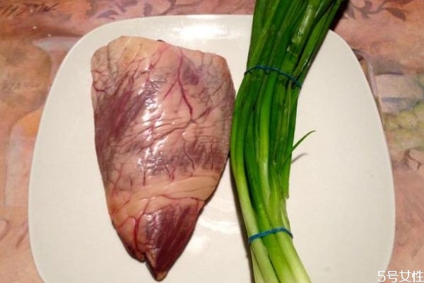 小孩能吃牛心吗(小孩能吃牛心吗)