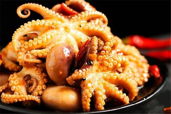 章鱼要去皮吗(章鱼要去皮吗)