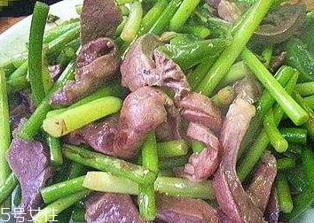 猪心的功效和作用(党参炖猪心的功效和作用)