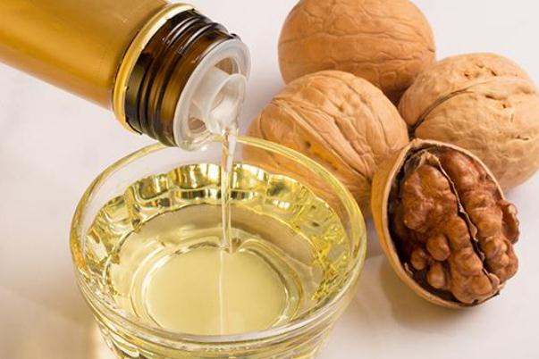 核桃油怎么吃最好(吃核桃油有什么好处) 核桃油怎么吃最好(吃核桃油有什么好处)